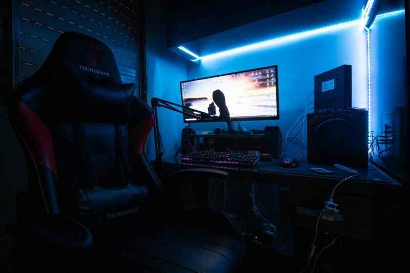 tech gear organization, gaming gear storage, space management tech, secure gaming setup, tech security solutions, gaming room organization tips, space optimization for gamers, managing gaming accessories, tech gear security, gaming space control