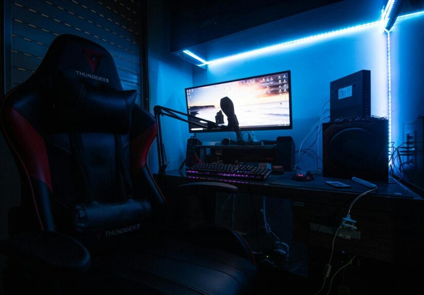 tech gear organization, gaming gear storage, space management tech, secure gaming setup, tech security solutions, gaming room organization tips, space optimization for gamers, managing gaming accessories, tech gear security, gaming space control